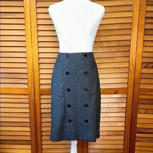 Elegant Grey Double-Breasted Women's Skirt